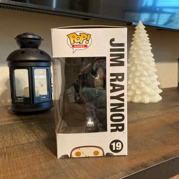 Funko Pop! Jim Raynor #19 - Picture 2 of 5